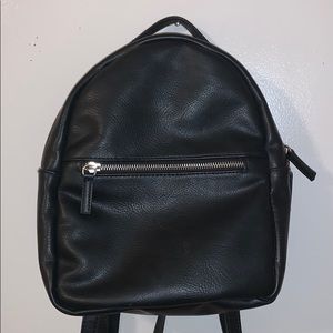 Leather bag